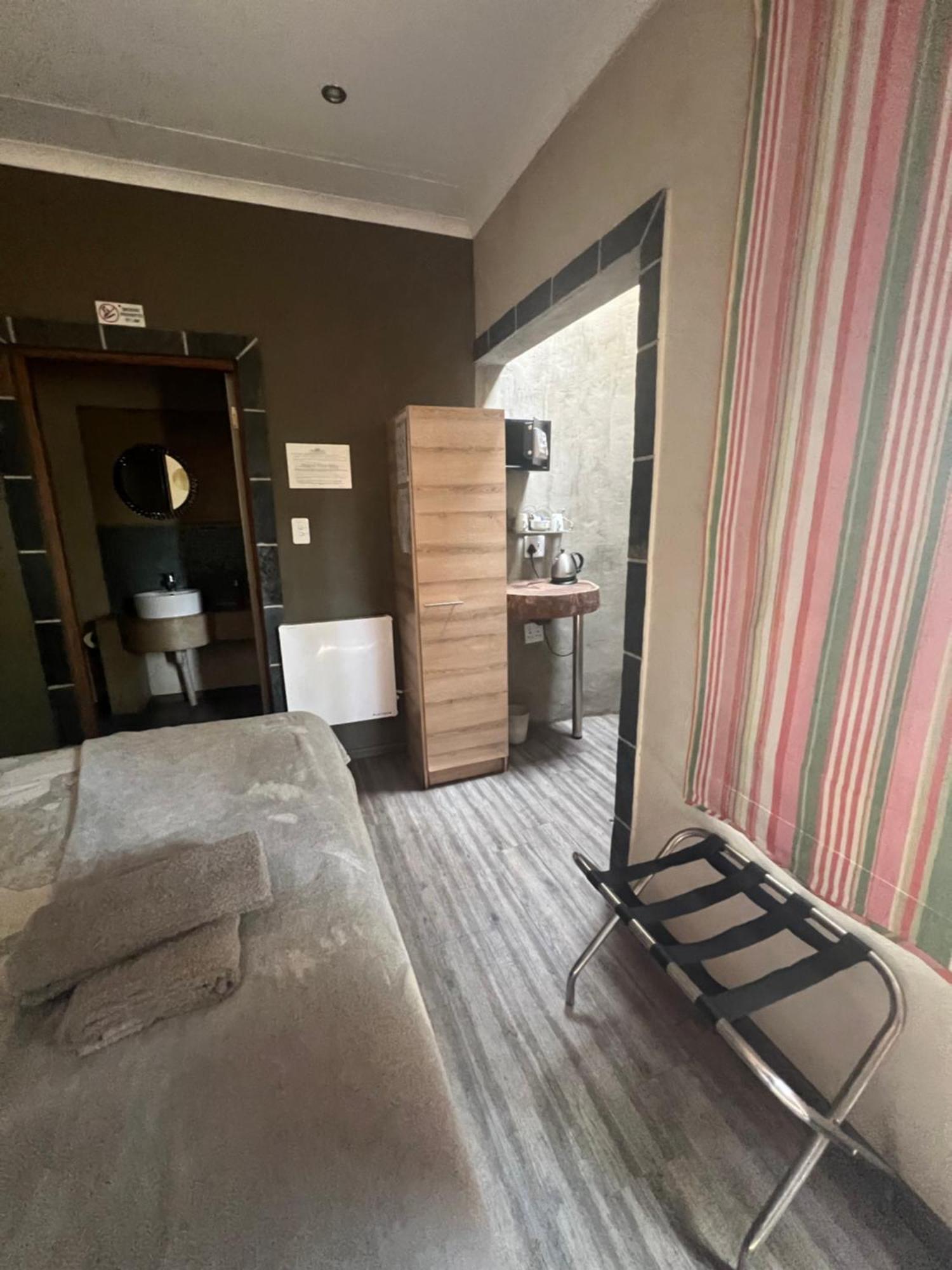 Damascus Bush Lodge Hartbeespoort Exteriér fotografie